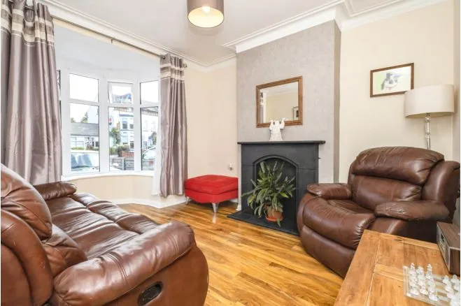 Wood End Road, Birmingham, photo 3