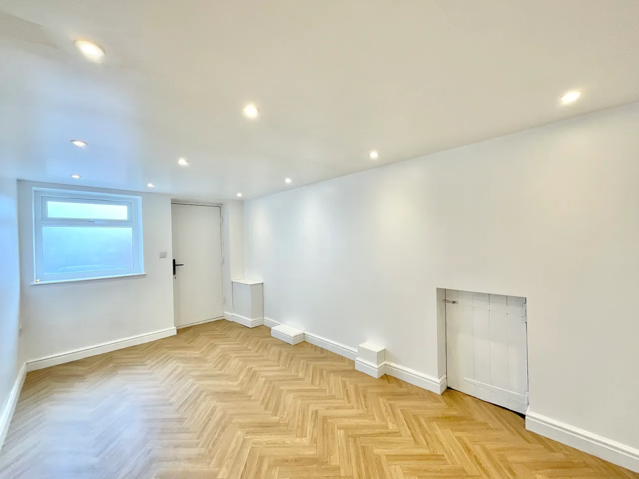 Milton Drive, Wistaston, CW2, photo 12