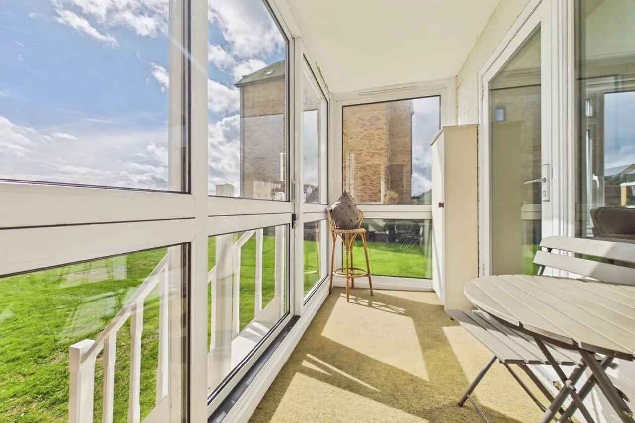 The Riviera, Sandgate, photo 4