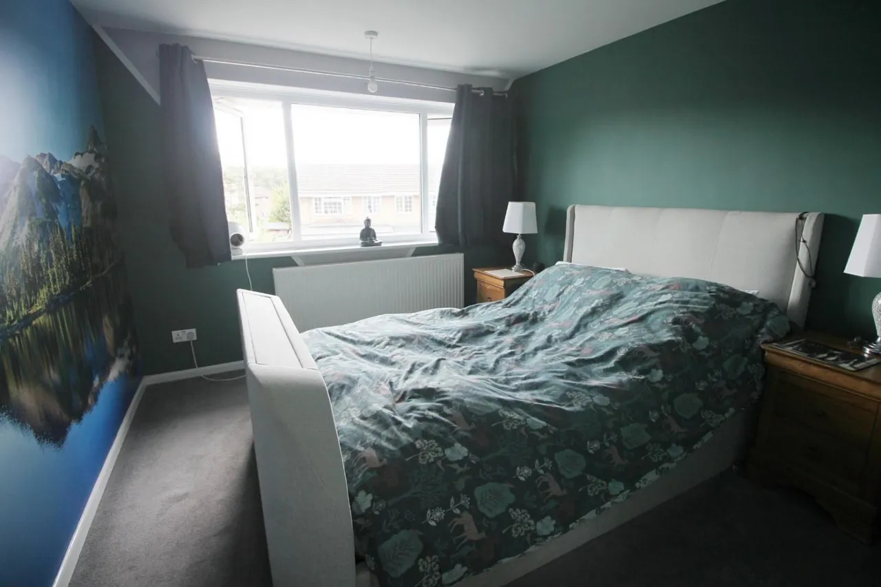 Portsmouth Road, Bursledon, SO31, photo 13