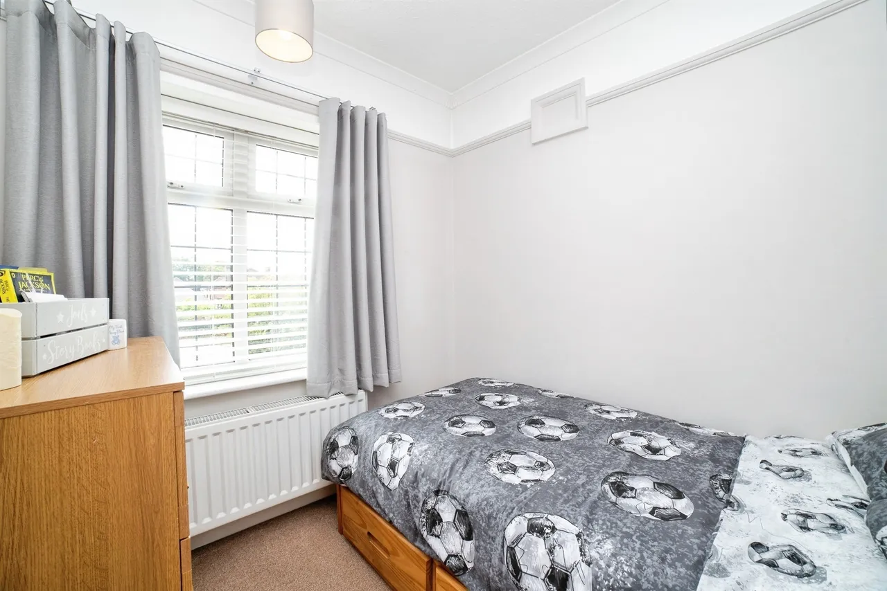 Sutton Road, Mansfield, NG18, photo 16