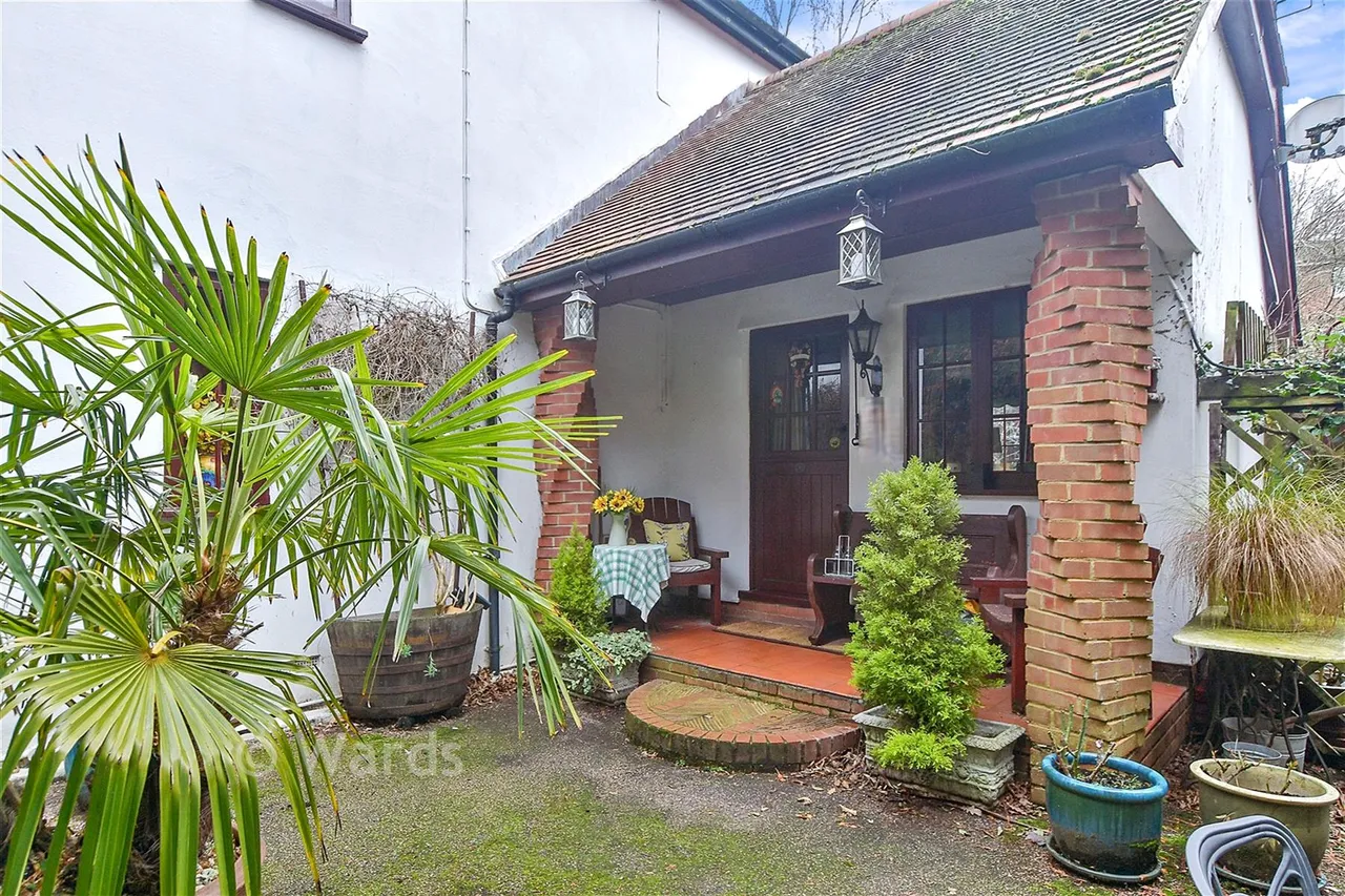 Babs Oak Hill, Sturry, CT2, photo 9