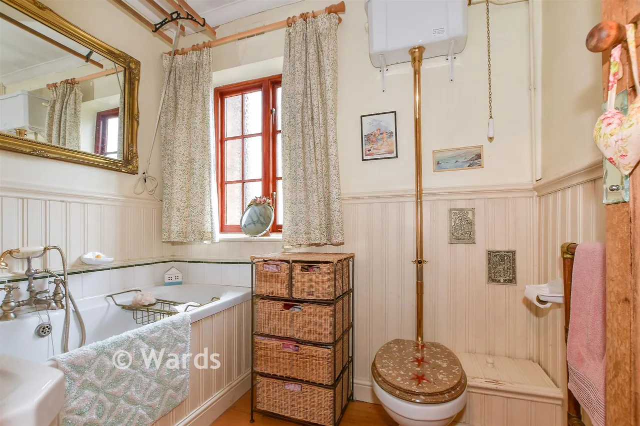 Babs Oak Hill, Sturry, CT2, photo 6