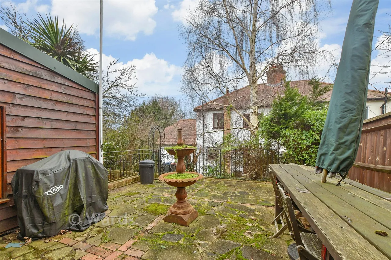 Babs Oak Hill, Sturry, CT2, photo 11