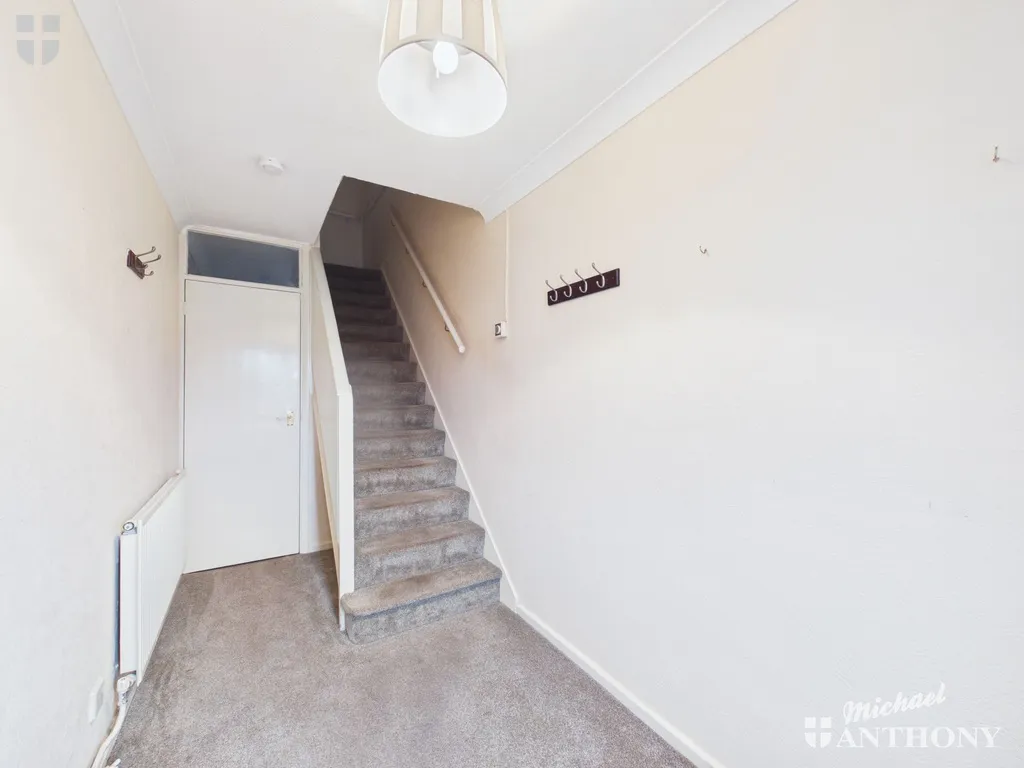 Gatehouse Road, Aylesbury, HP19 8EH, photo 9