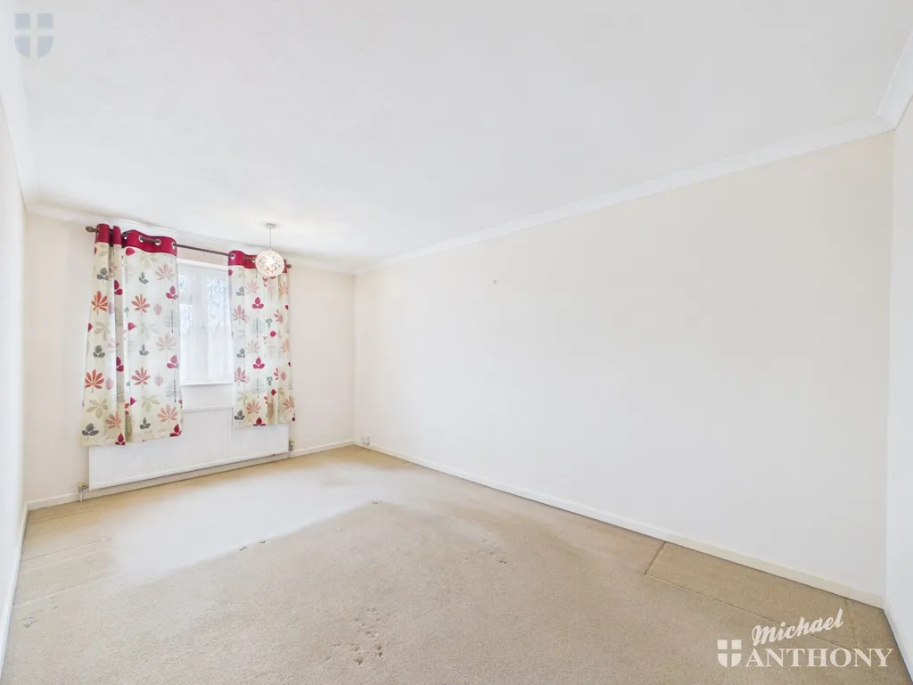 Gatehouse Road, Aylesbury, HP19 8EH, photo 6