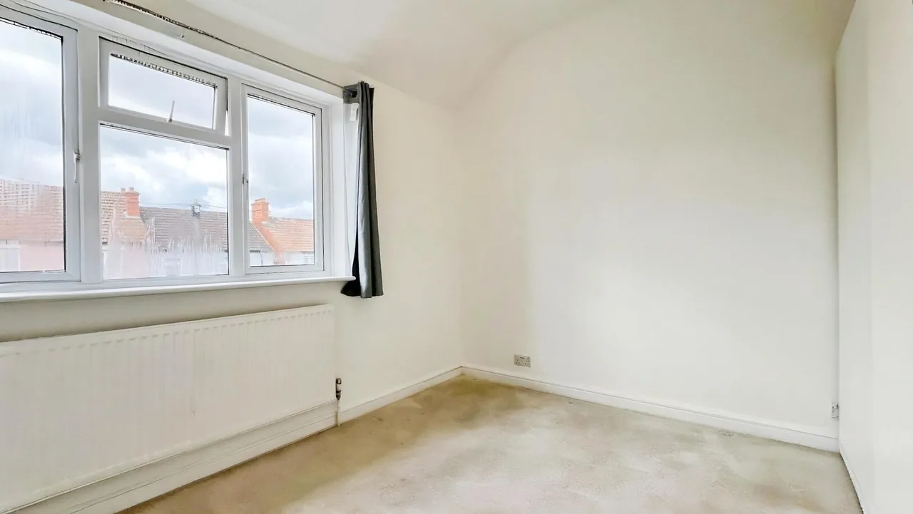 Gander Green Lane, Sutton, SM1, photo 13