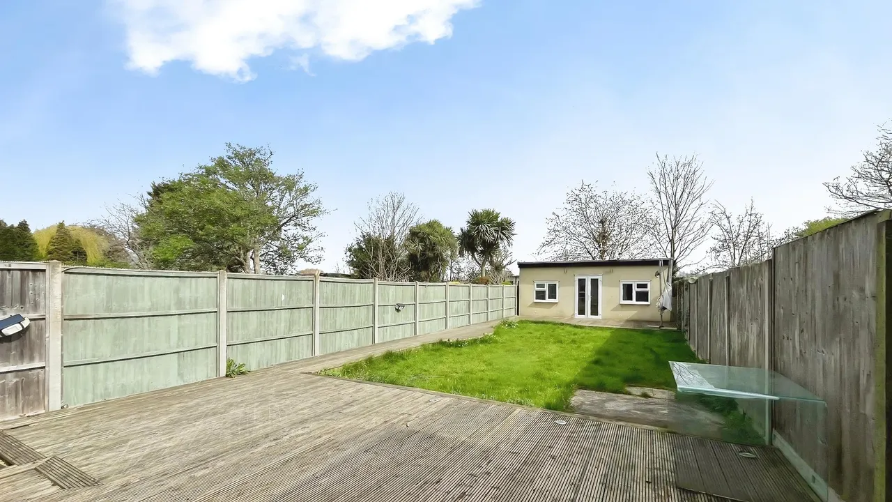Gander Green Lane, Sutton, SM1, photo 20