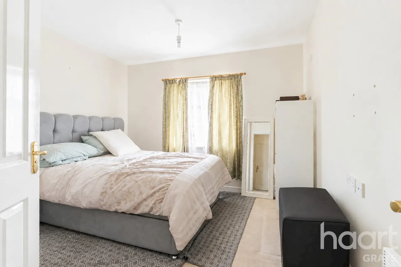 Coniston Avenue, Purfleet, RM19, photo 6