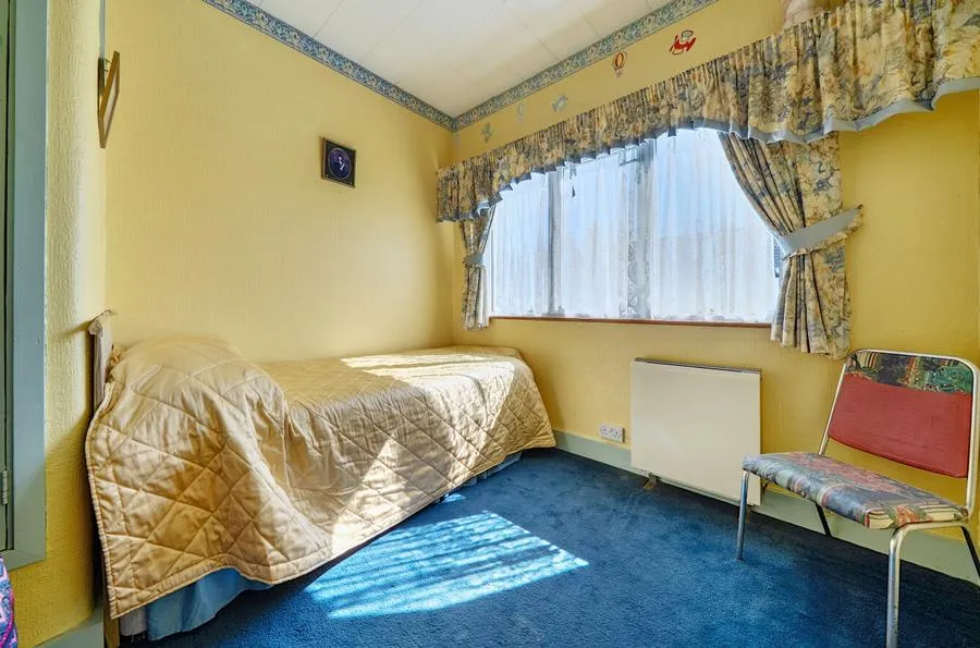 Cotswold Road, Westcliff-on-Sea, SS0, photo 19