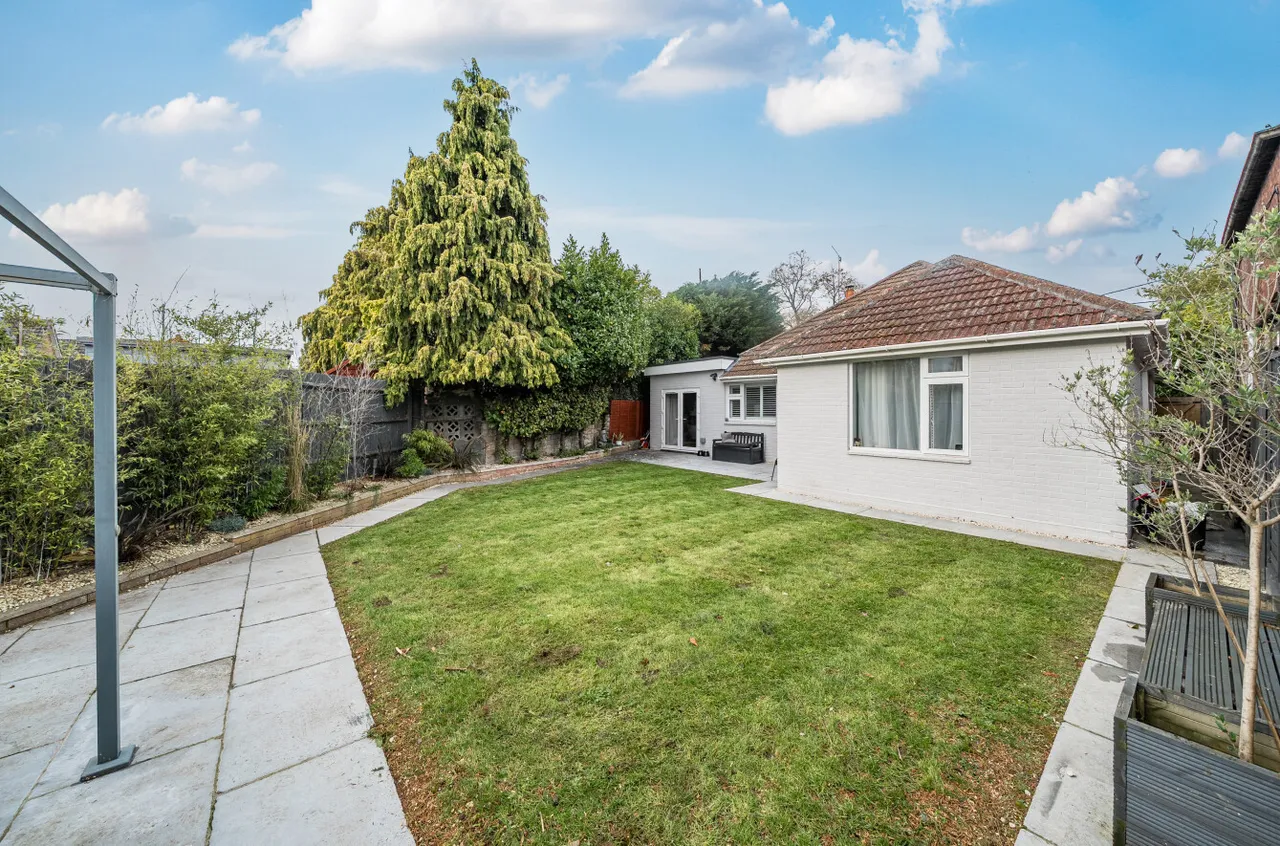 Fair Oak Road, Bishopstoke, SO50, photo 3