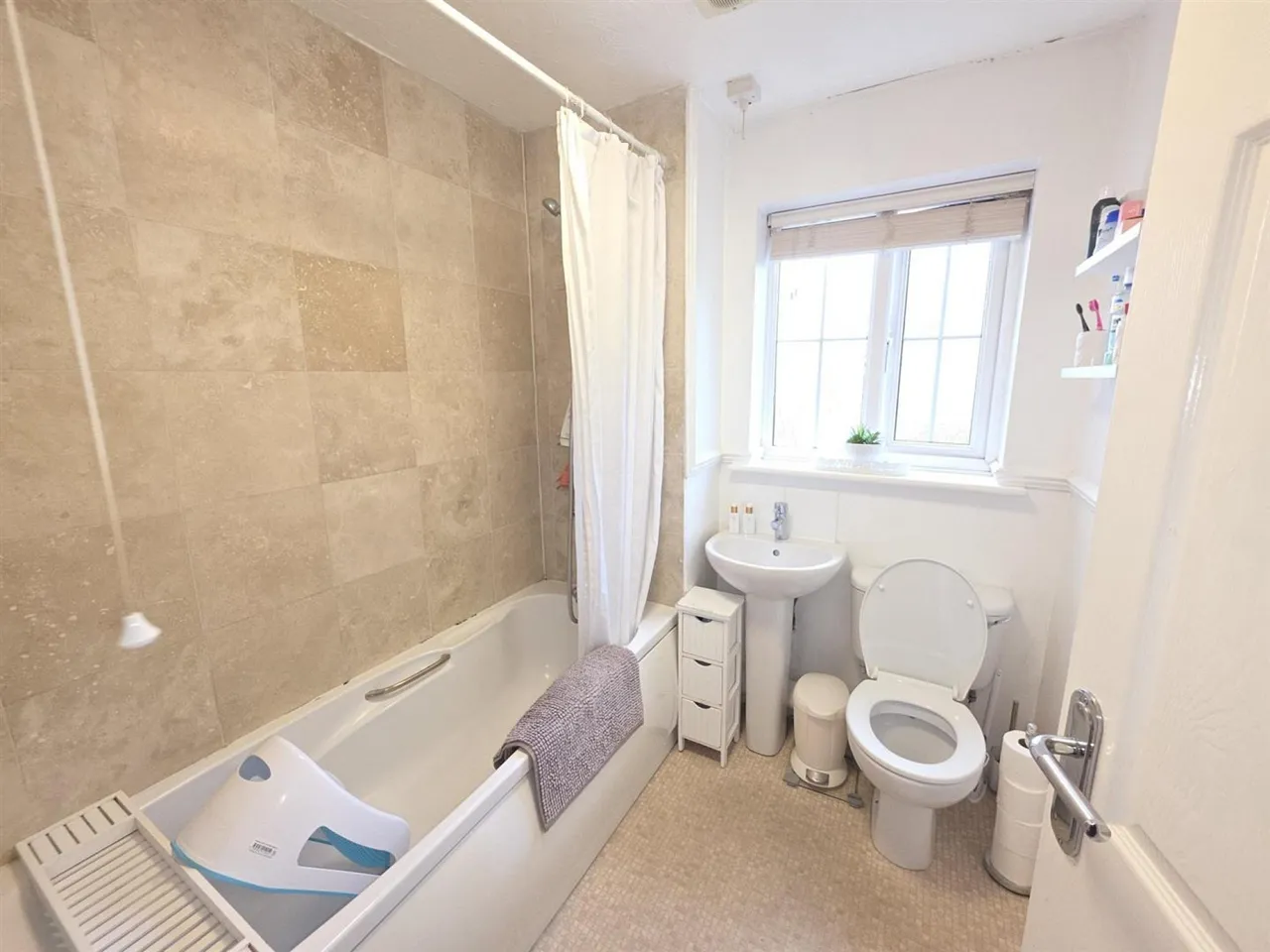 Osprey Court, Waltham Abbey, photo 4