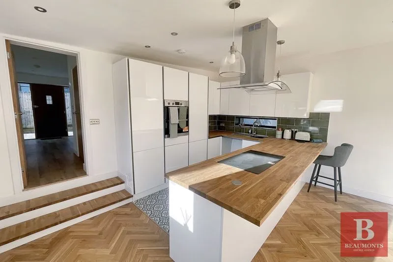 Mile Oak Road Portslade, Brighton BN41 2PL, photo 5