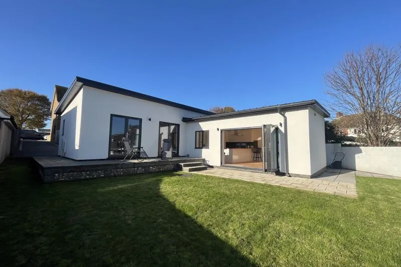 house for sale — Mile Oak Road Portslade, Brighton BN41 2PL