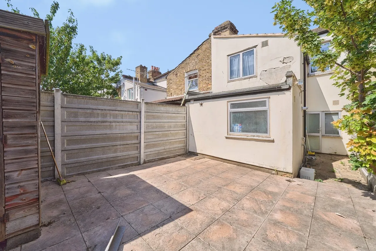 Chesterton Road, London, E13, photo 9