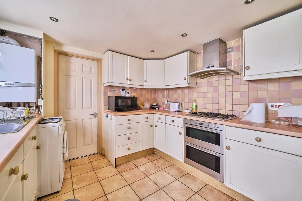 Chesterton Road, London, E13, photo 6