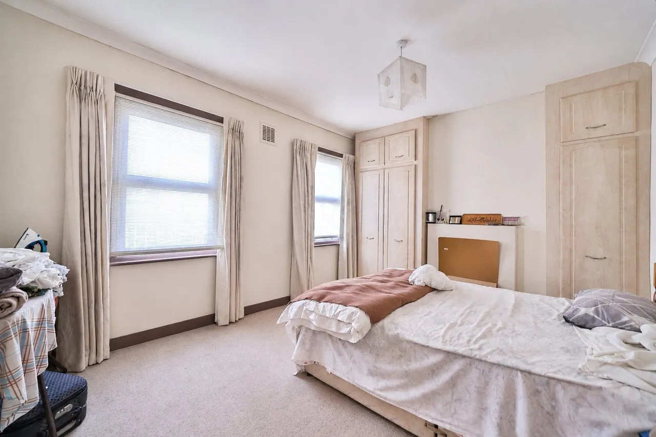 Chesterton Road, London, E13, photo 17