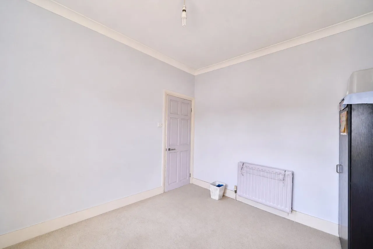 Chesterton Road, London, E13, photo 19