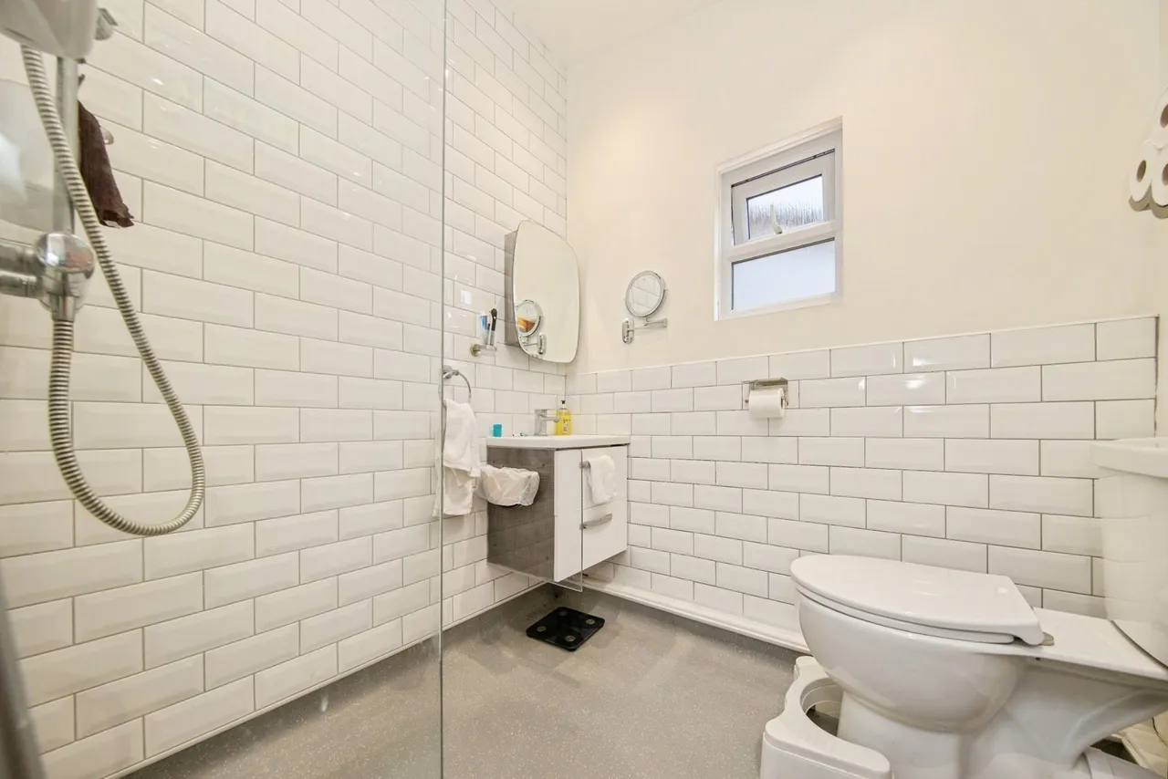 Brooks Hall Road, Ipswich, Suffolk, IP1, photo 13