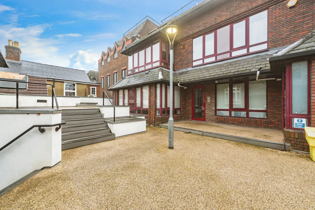London Street, Basingstoke, RG21, photo 12