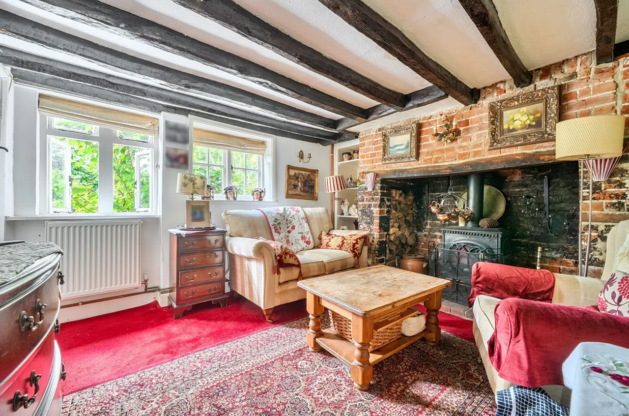 Midhurst Road, Lavant, PO18, photo 2