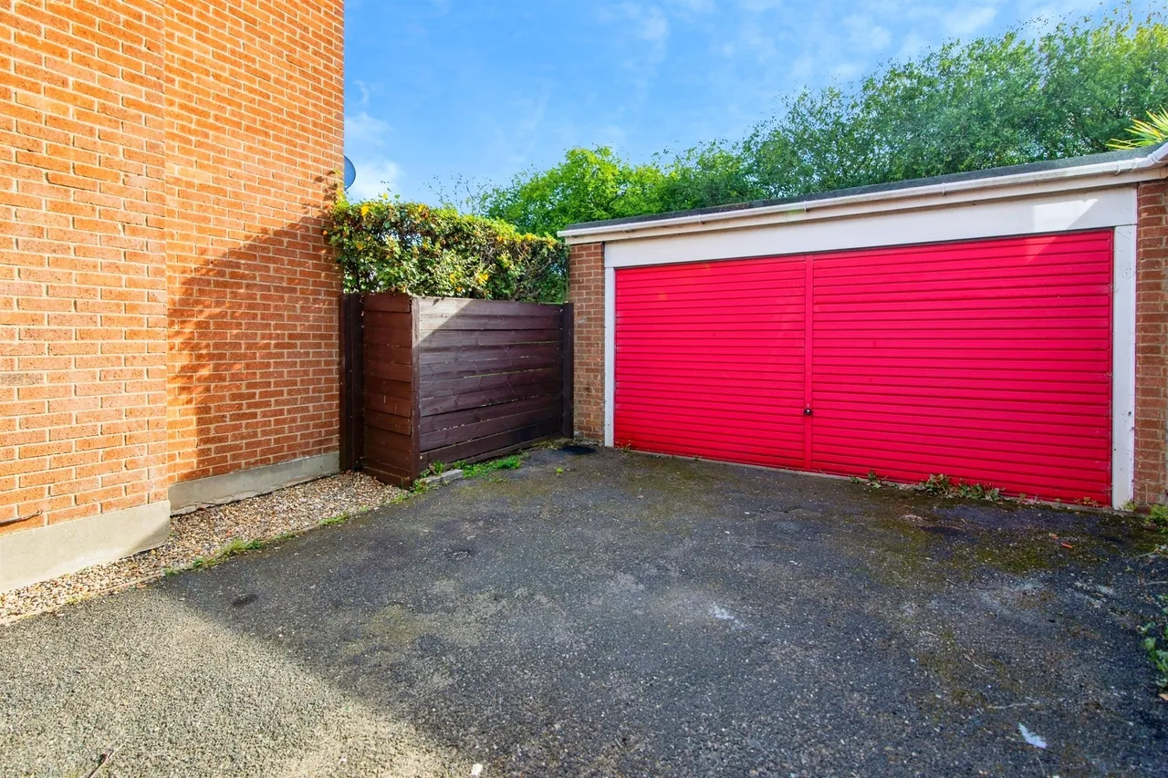 Sutherland Drive, Lowestoft, NR32, photo 18