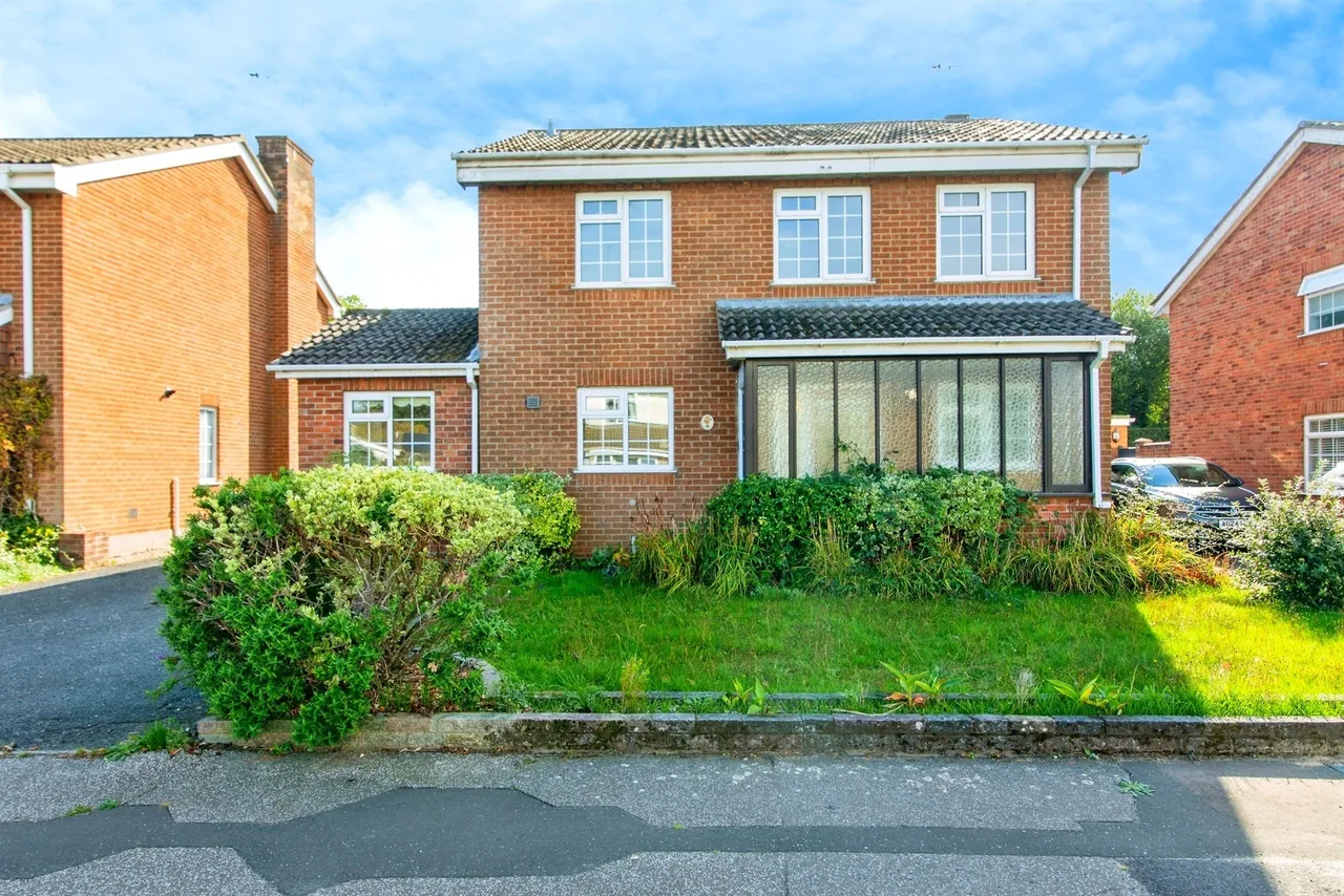 Sutherland Drive, Lowestoft, NR32, photo 17
