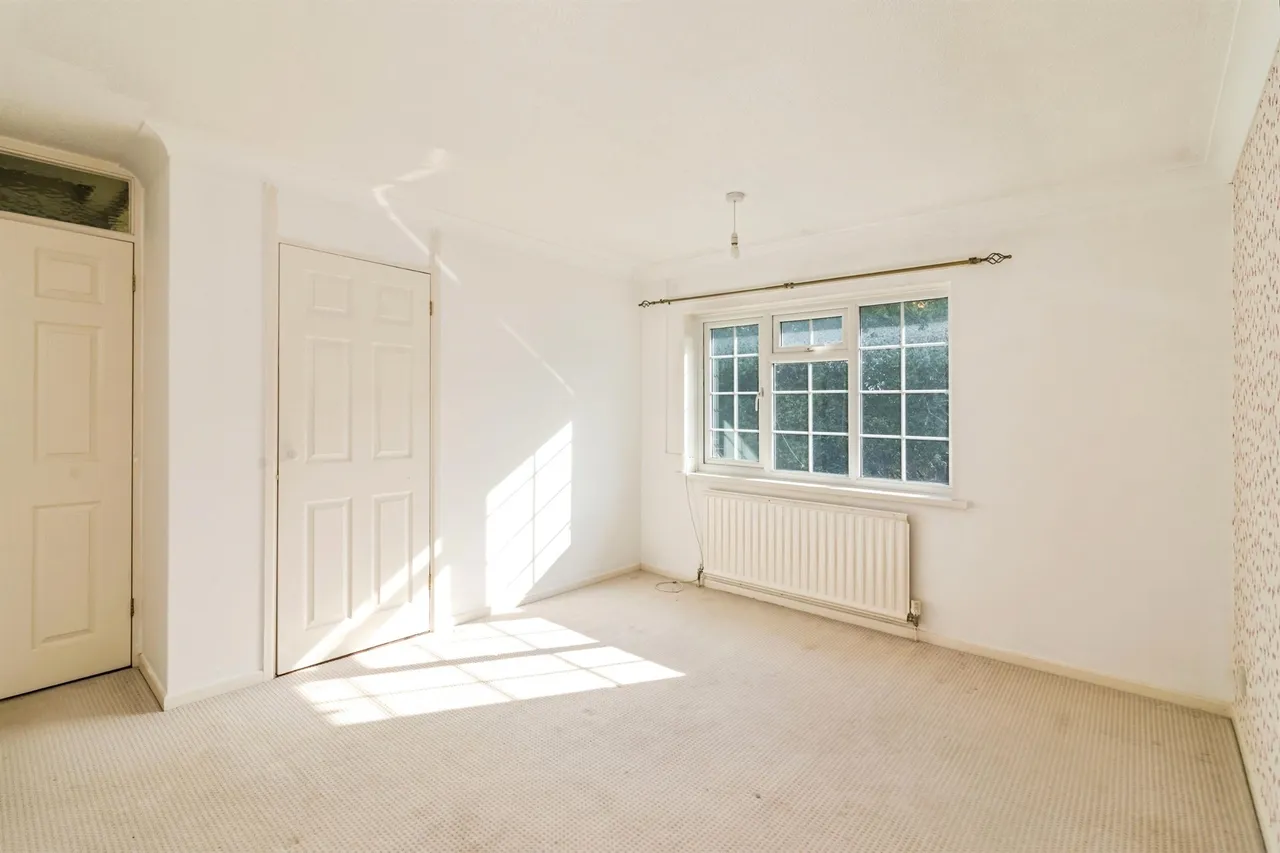 Sutherland Drive, Lowestoft, NR32, photo 13