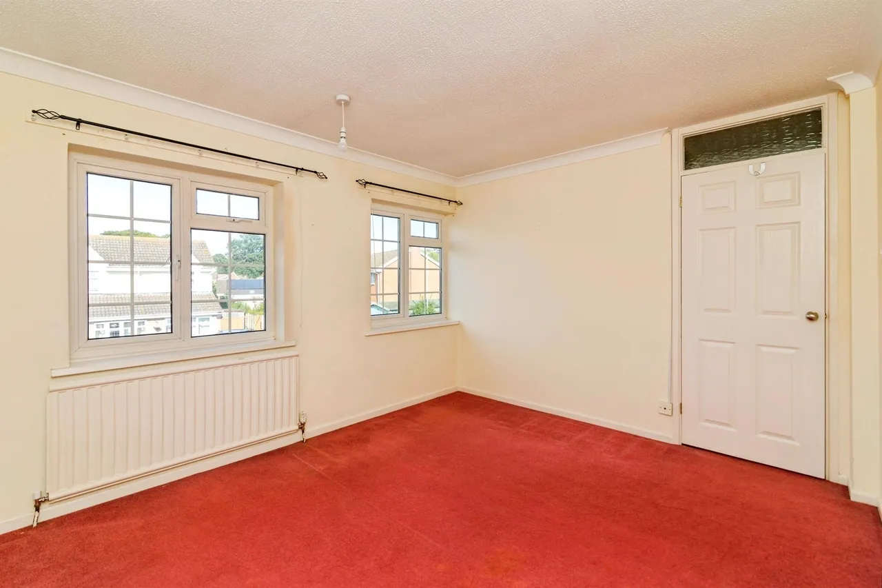 Sutherland Drive, Lowestoft, NR32, photo 10