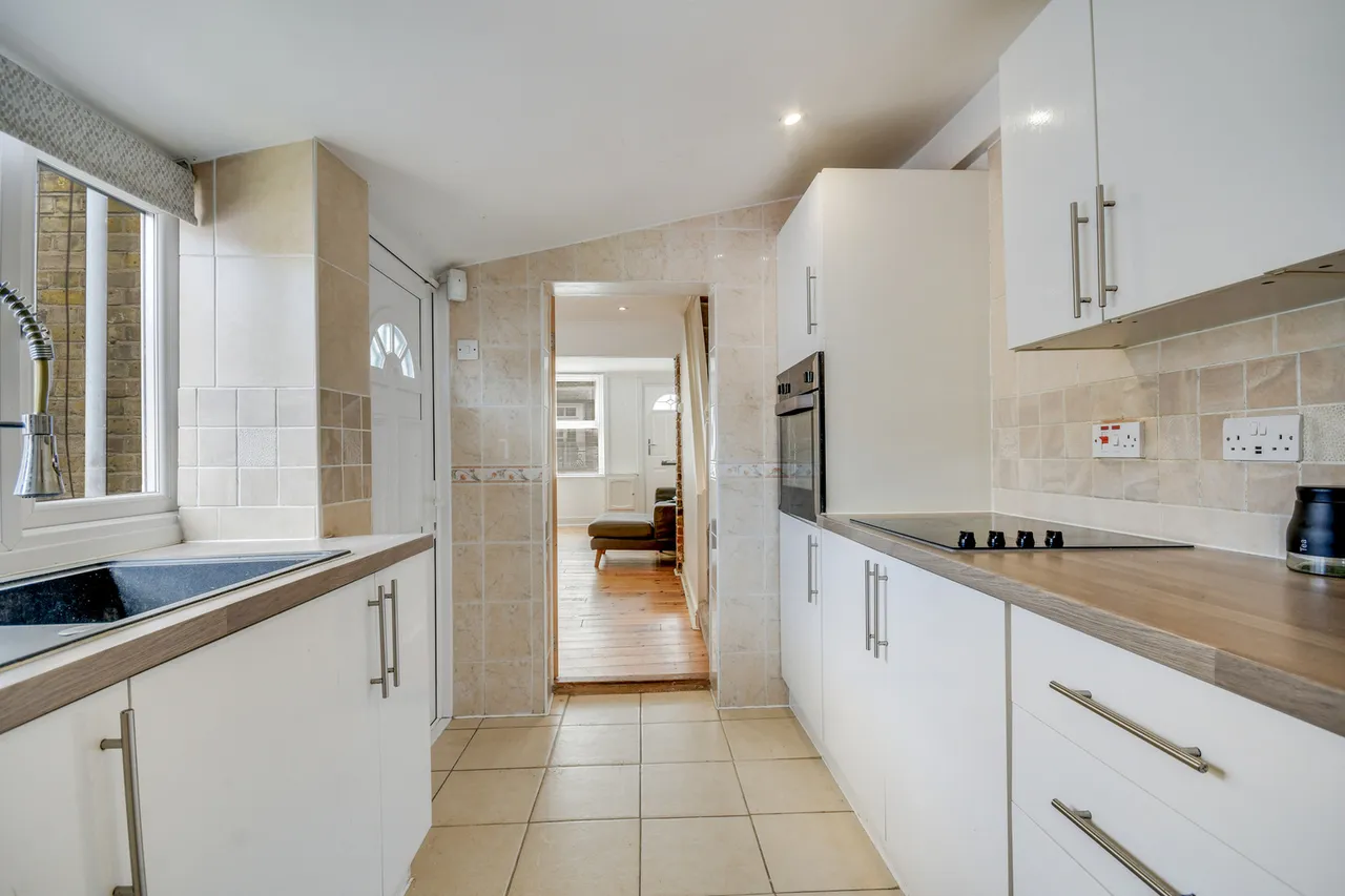 33 Maldon Road, Great Baddow, Chelmsford, Essex, CM2 7DN, photo 7