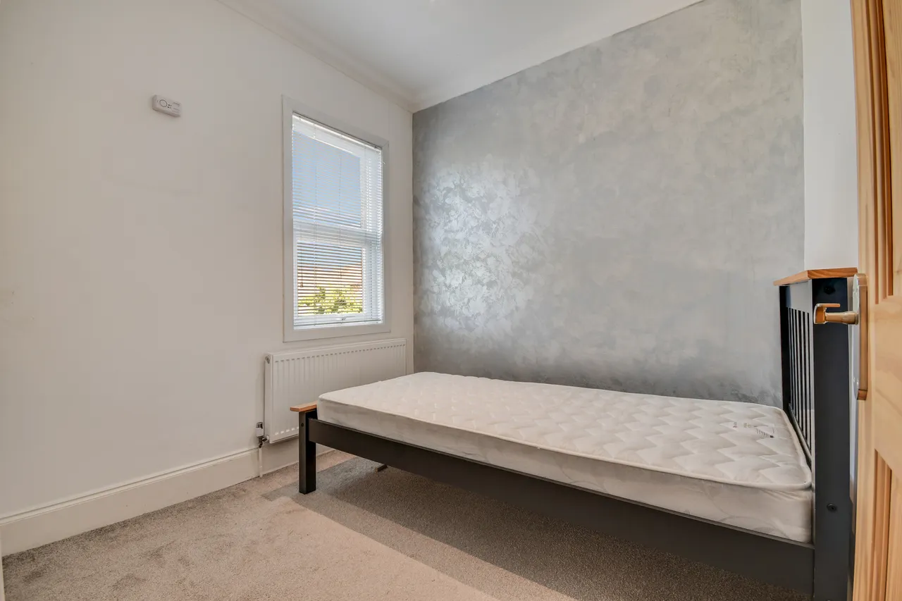 33 Maldon Road, Great Baddow, Chelmsford, Essex, CM2 7DN, photo 13