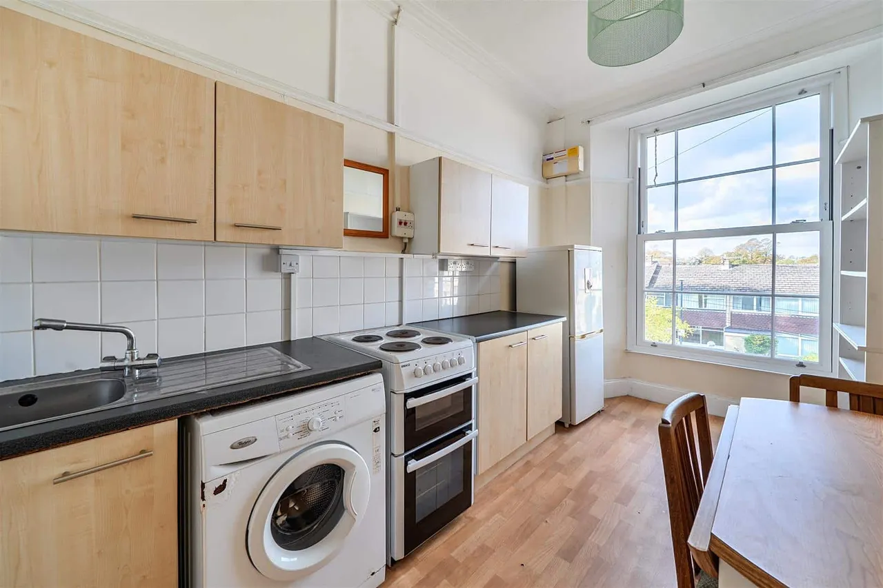 Southfield Road, Cotham, BS6, photo 4