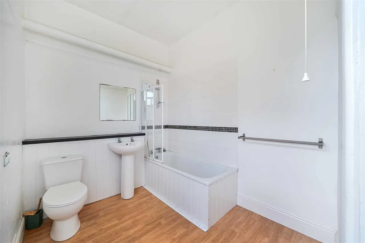 Southfield Road, Cotham, BS6, photo 9