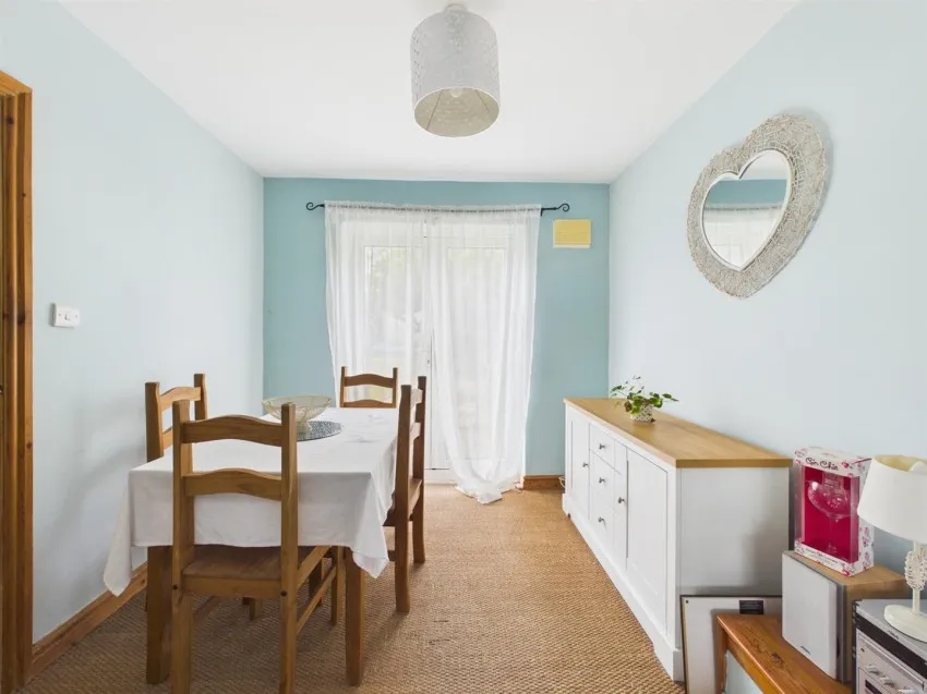 Birchall Avenue, Matson, photo 6