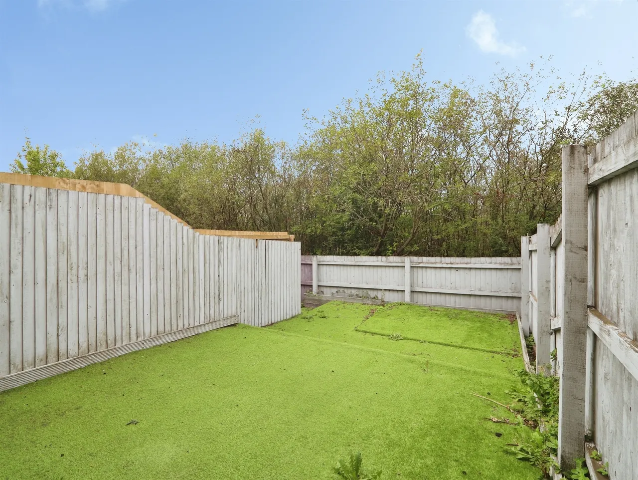 Lonydd Glas Pontyclun, CF72, photo 13