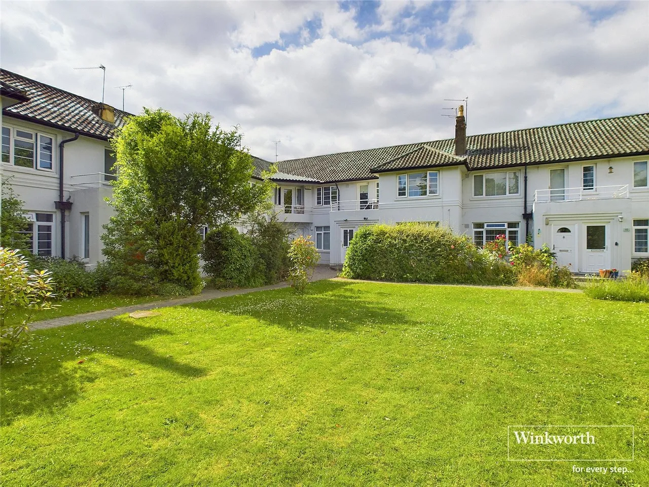 3 bed flat to rent — Florida Court, Bath Road, Reading, Berkshire, RG1