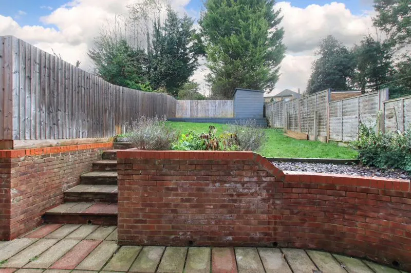 Barnacres Road, Hemel Hempstead, Hertfordshire, HP3 8JS, photo 2