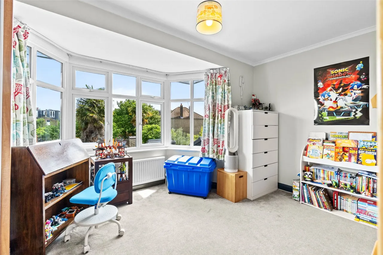 Station Road, Teddington, TW11 9AA, photo 8