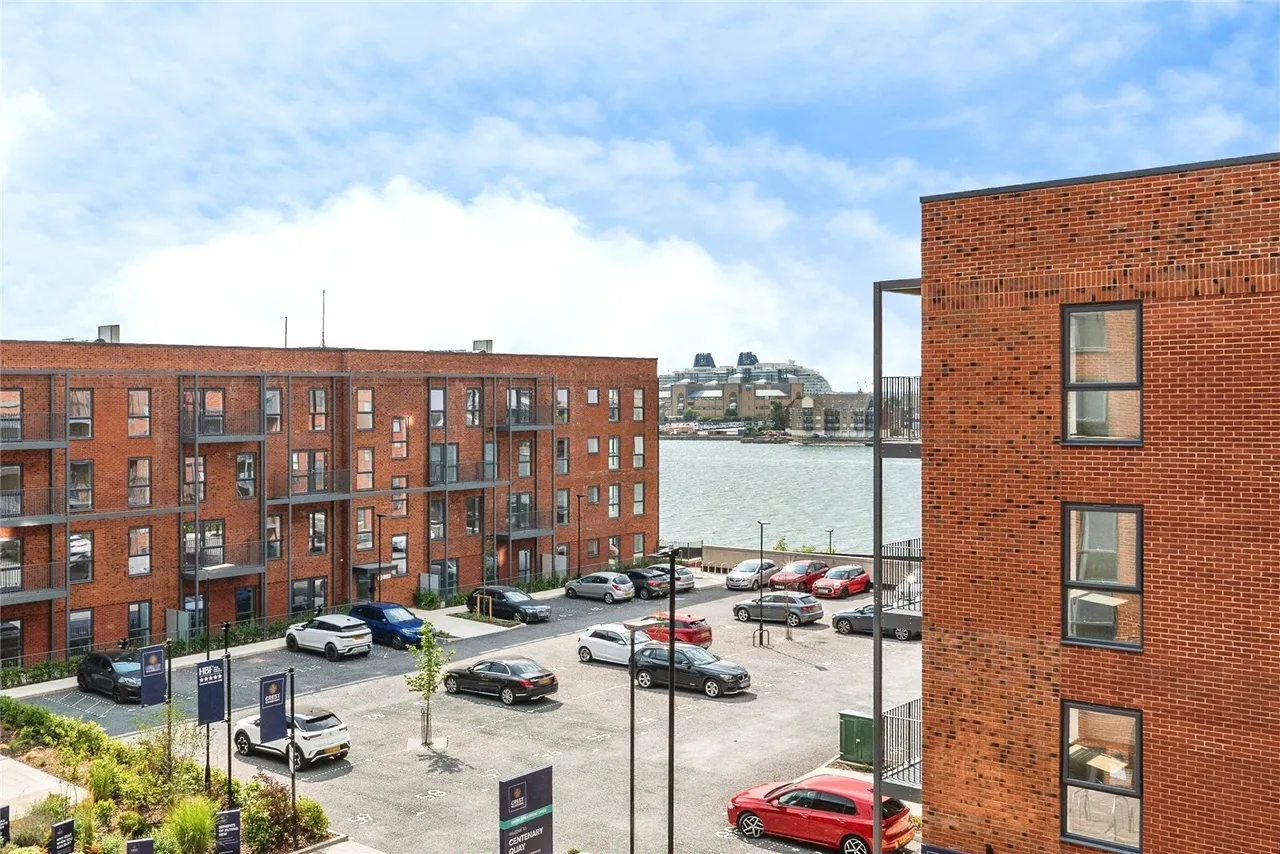 John Thornycroft Road, Southampton, SO19, photo 3