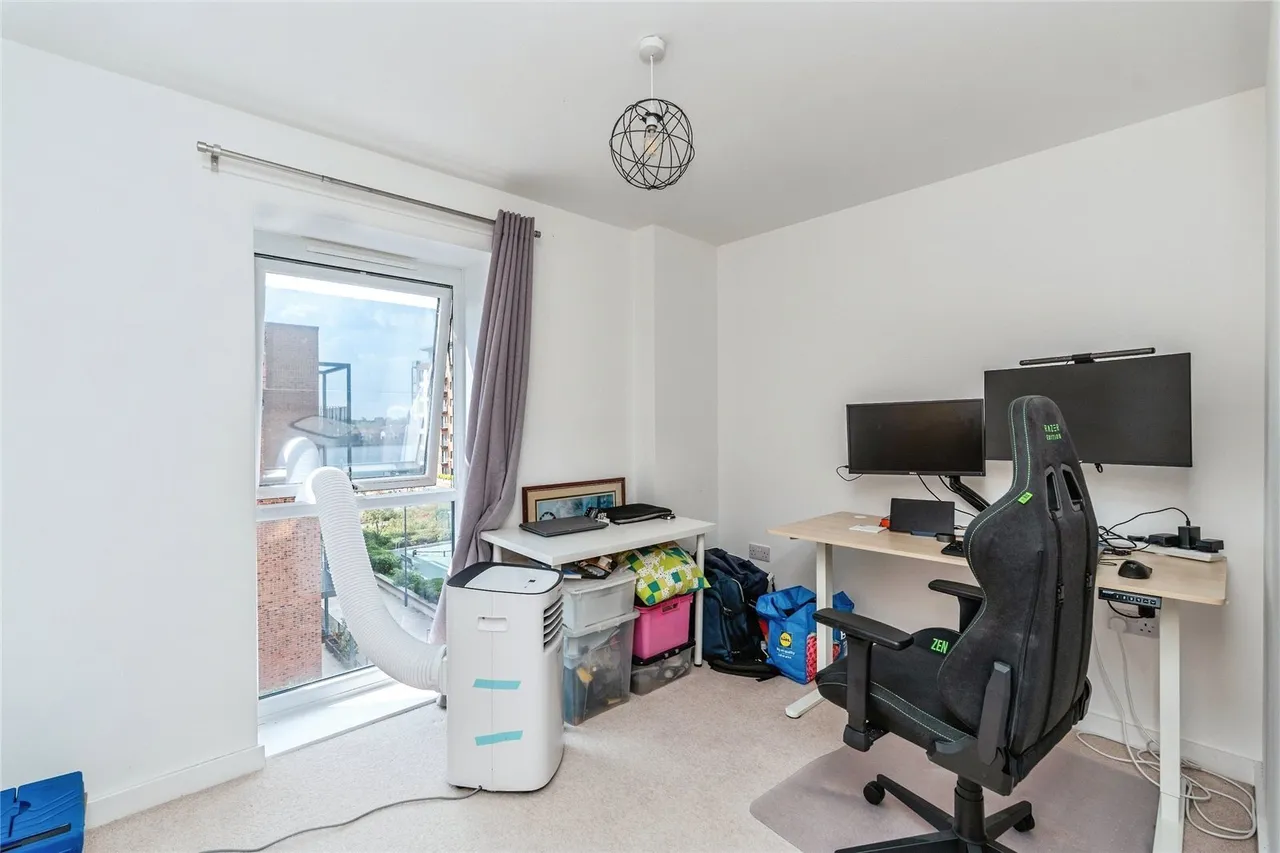 John Thornycroft Road, Southampton, SO19, photo 9
