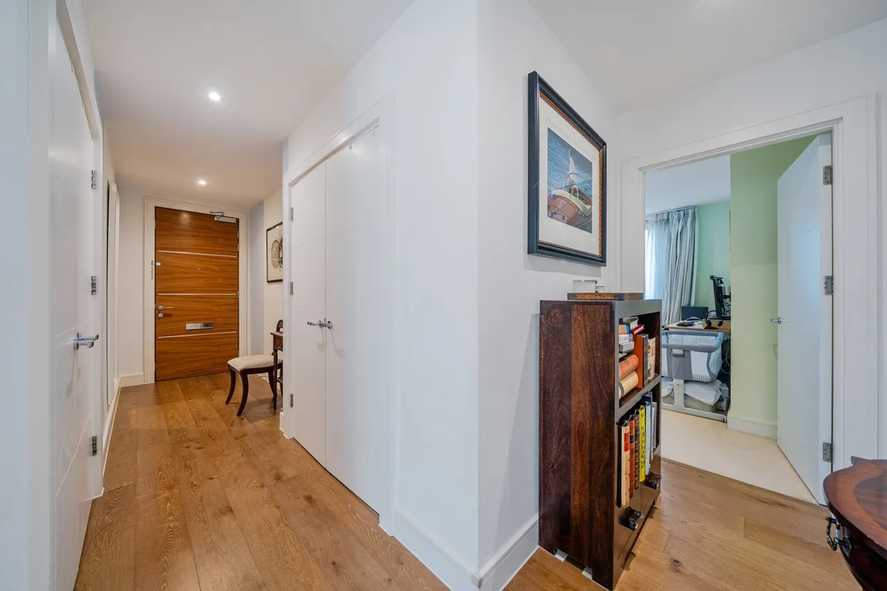 Handley Drive, SE3, photo 13