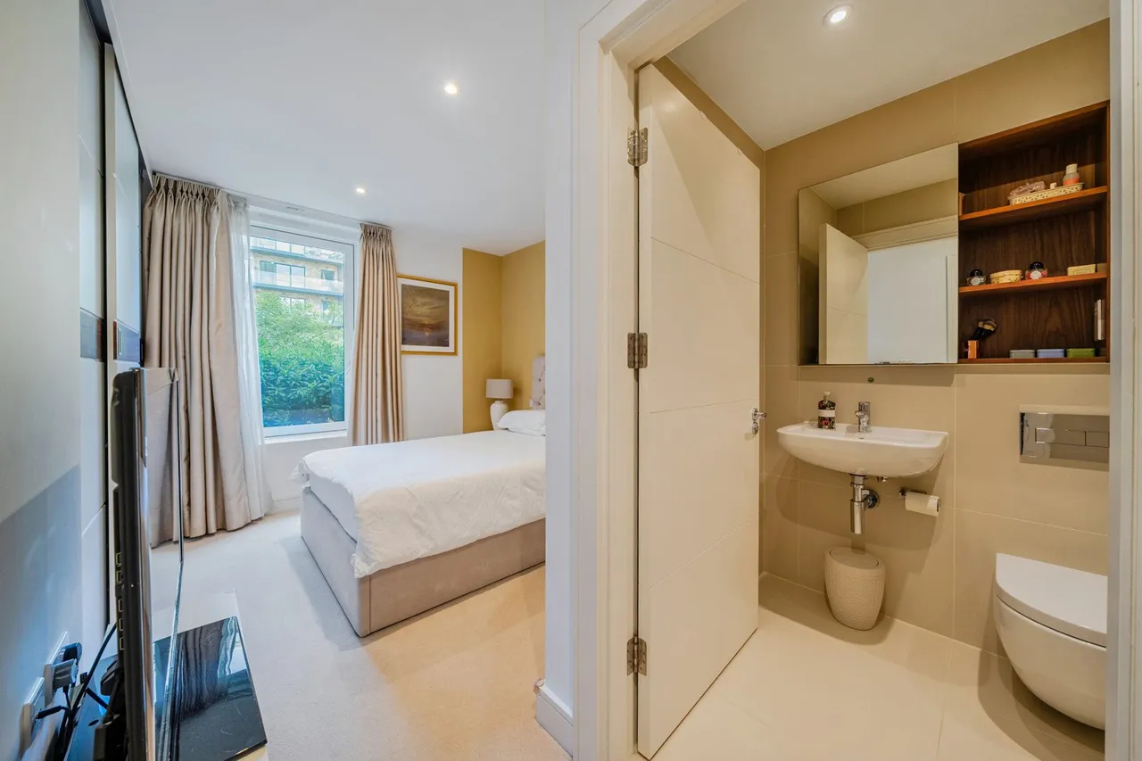 Handley Drive, SE3, photo 16