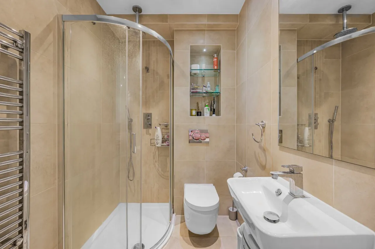 Lough Road, Islington, N7, photo 10