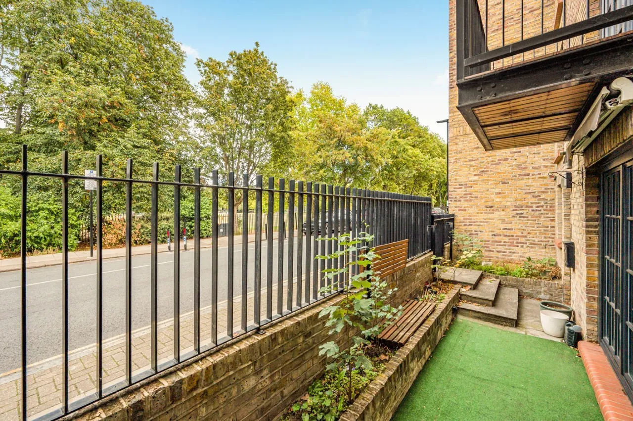Lough Road, Islington, N7, photo 8