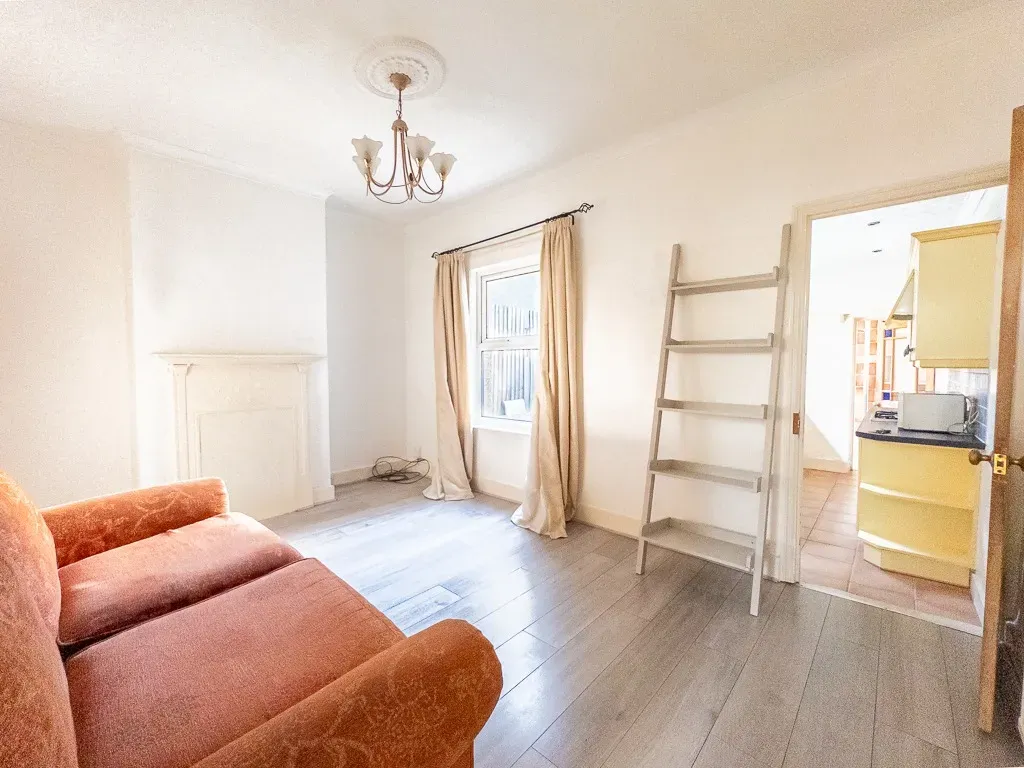 Bassant Road, Plumstead, London, SE18 2NP, photo 5