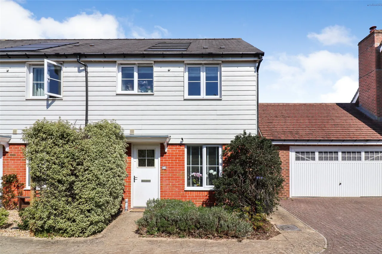 Kukri Gardens, Church Crookham, Fleet, Hampshire, GU52 8EU, photo 10