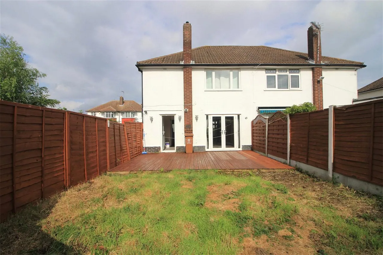 Woodview Road, BR8, photo 20
