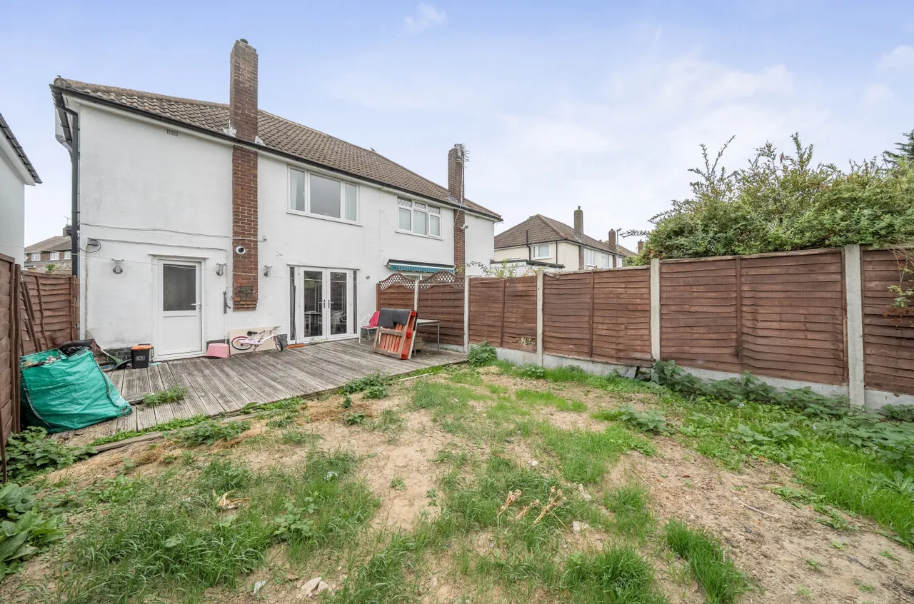 Woodview Road, BR8, photo 2