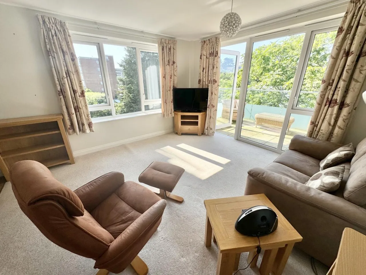 Maidment Court, BH15, photo 4