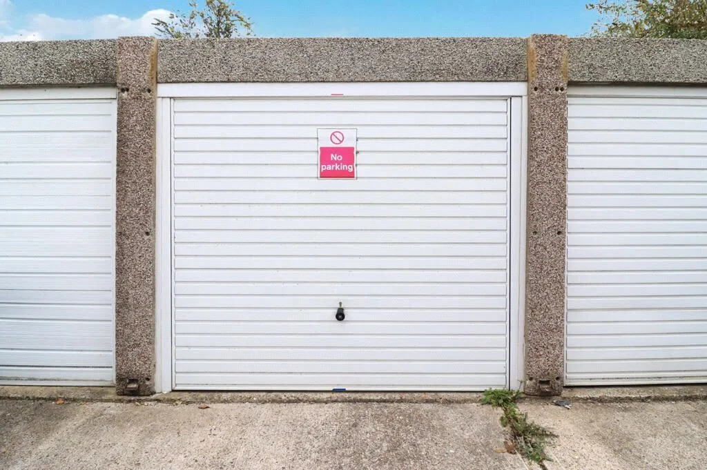 Chilham Close, Basildon, Essex, SS13, photo 18